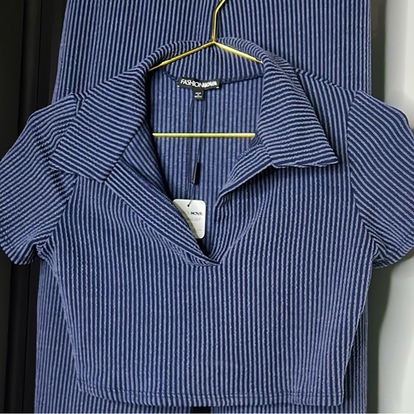 Blue Ribbed Knit Set with Flared Legs - Picture 4 of 5